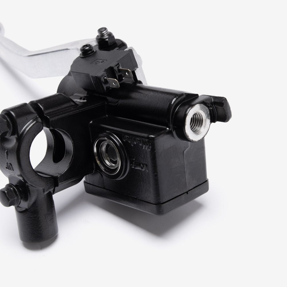 Brake Master Cylinder 4