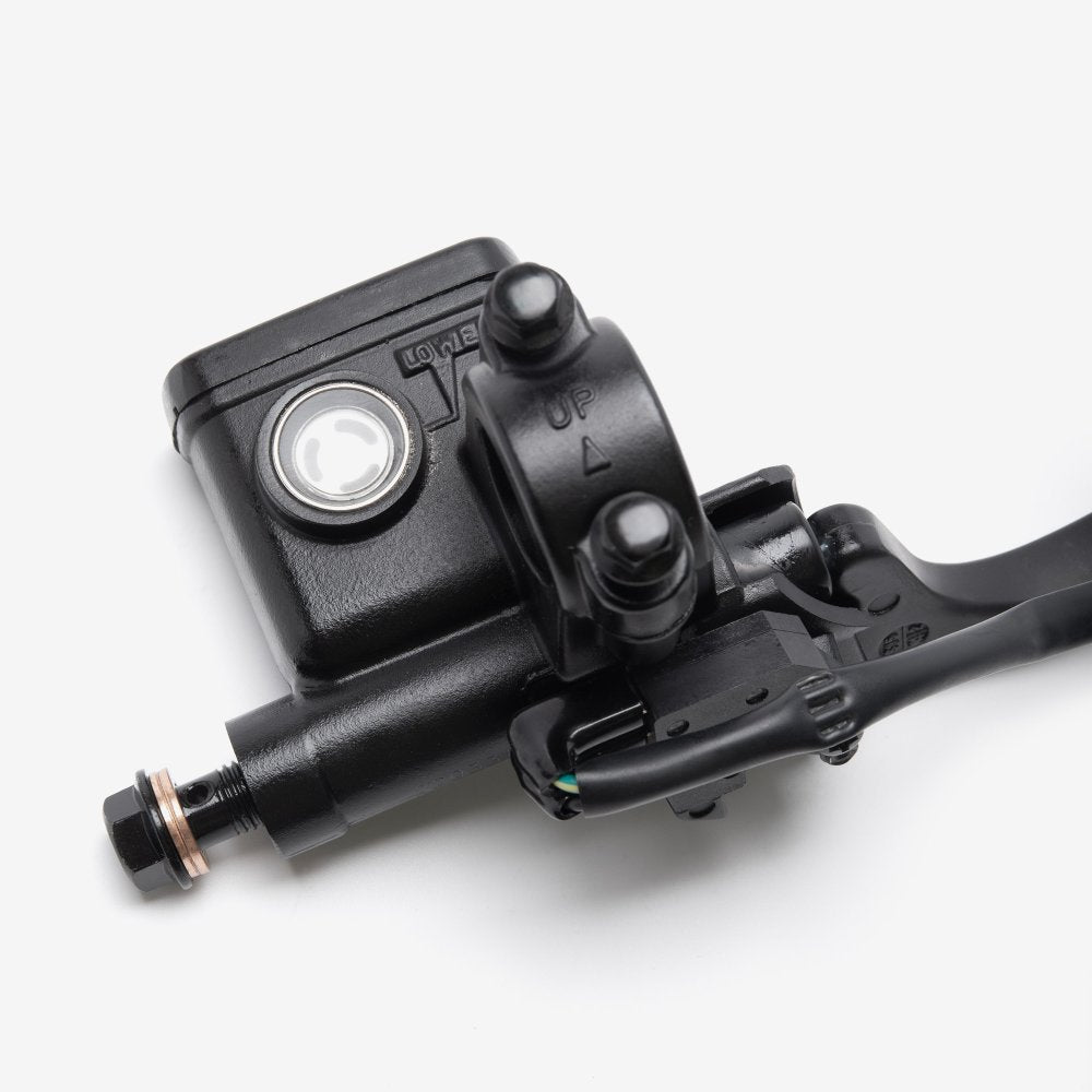 Brake Master Cylinder 3