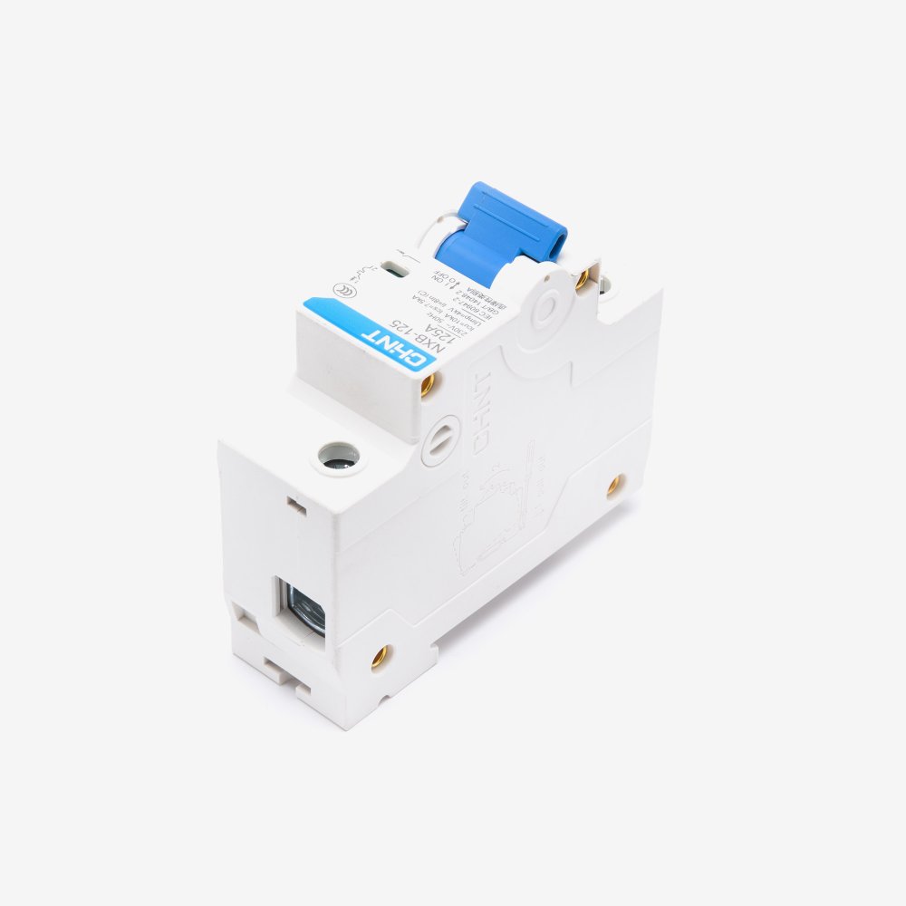 Main Fuse/Breaker 125A 3