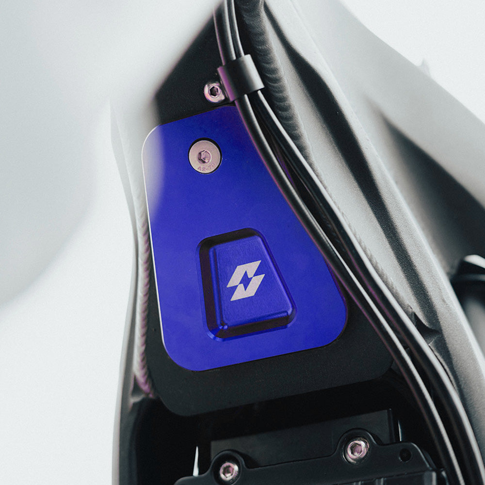 Horn Delete Airtagâ„¢ Mount 3