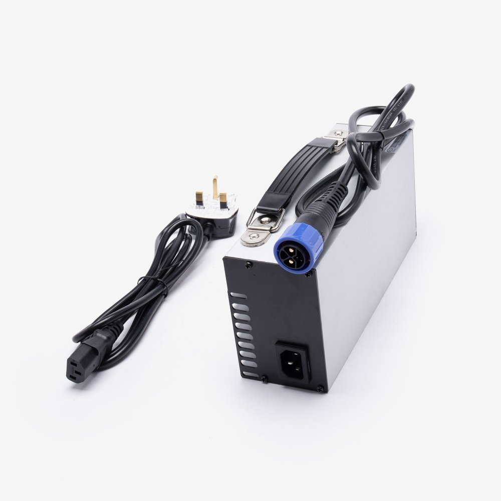 EV Battery Charger (3-pin Plug) 3