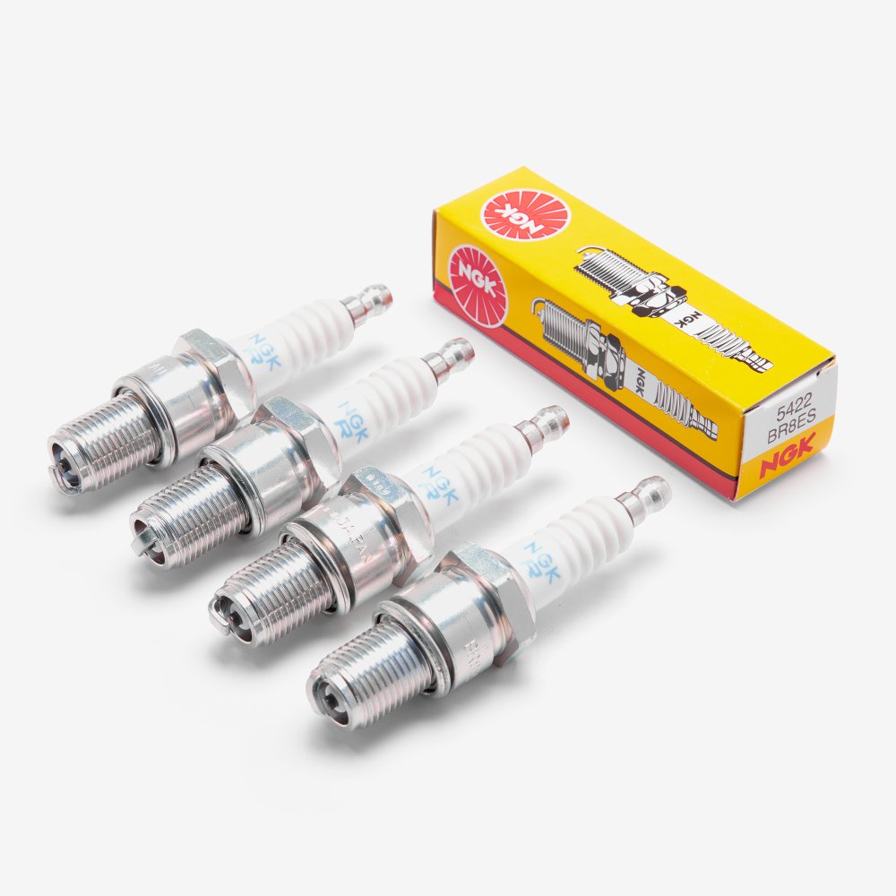 NGK 4x BR8ES Spark Plugs (5422)