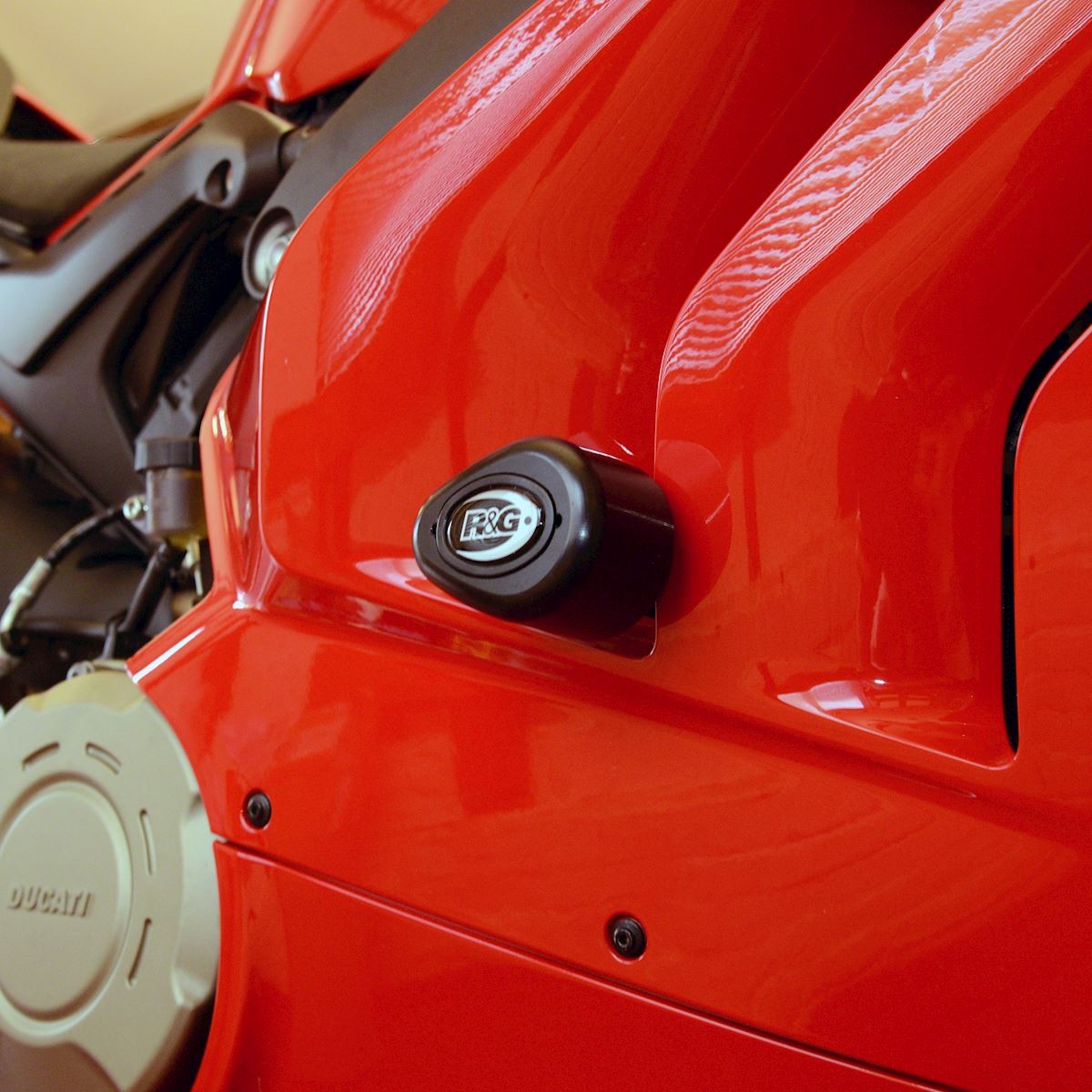 Crash Protectors - Aero Style for Ducati Panigale V4, V4S '20-'21 & V4R '20 (Race Version)