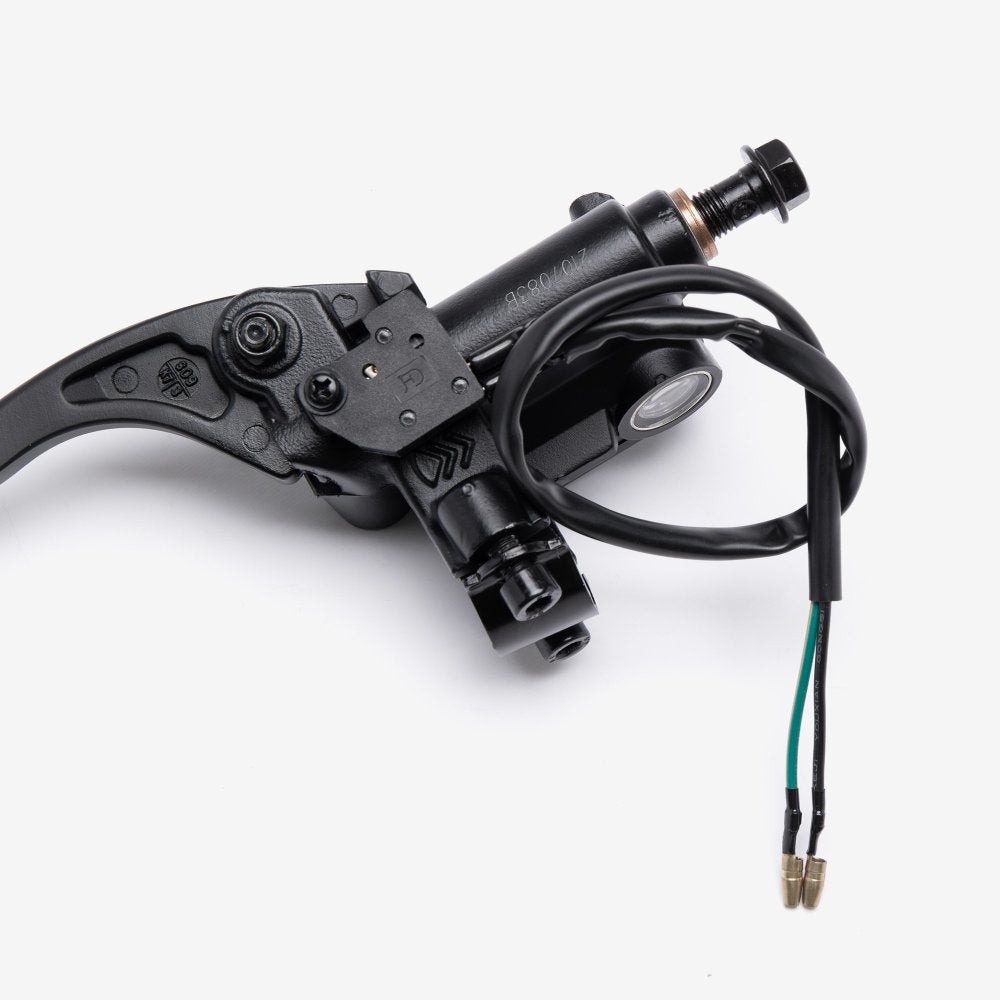 Brake Master Cylinder 2