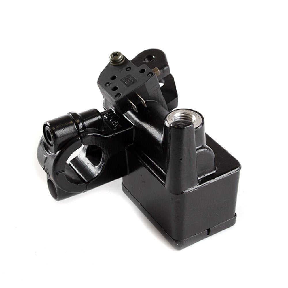 Brake Master Cylinder 2