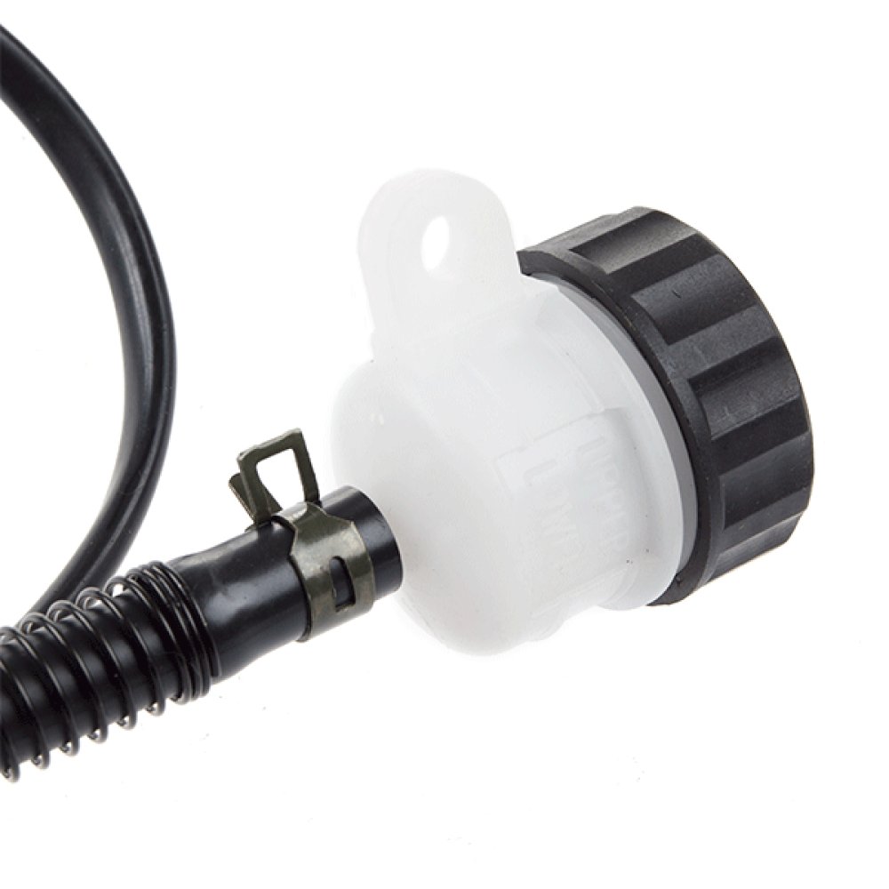 Brake Master Cylinder 2