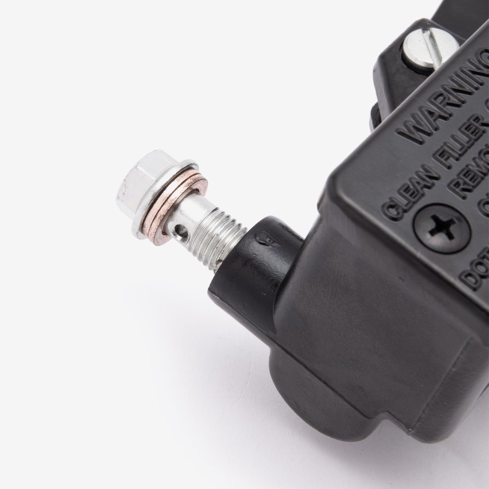 Brake Master Cylinder 5