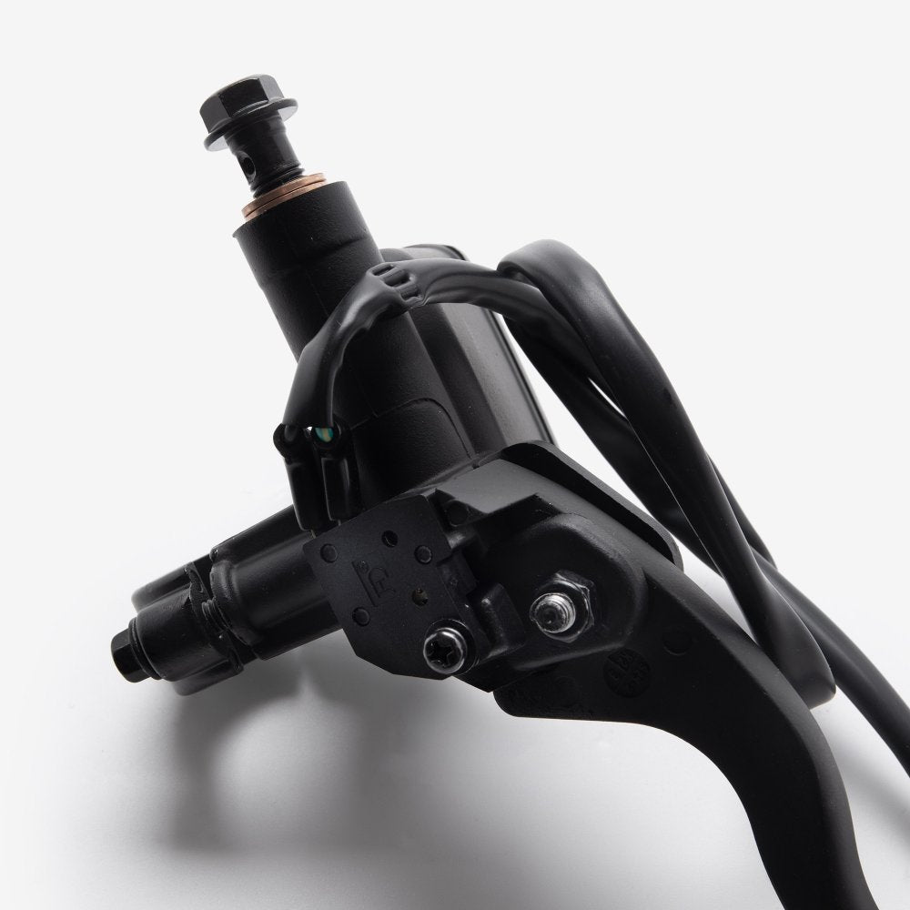 Brake Master Cylinder 3