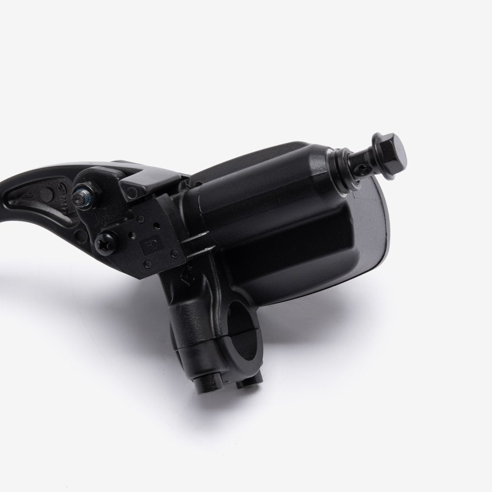 Brake Master Cylinder 3