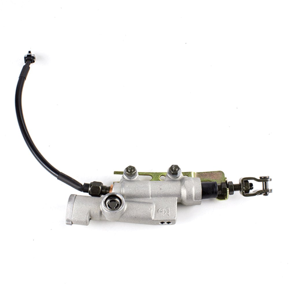 Brake Master Cylinder 2