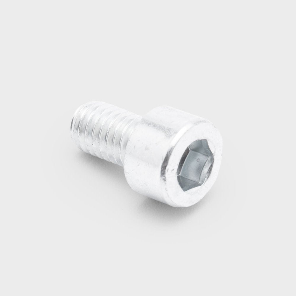 Bolt M6 x 10mm 2