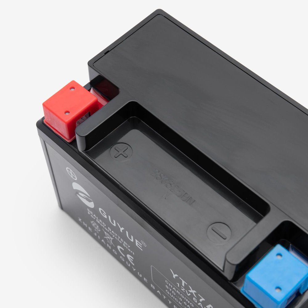 Battery YTX7A  4