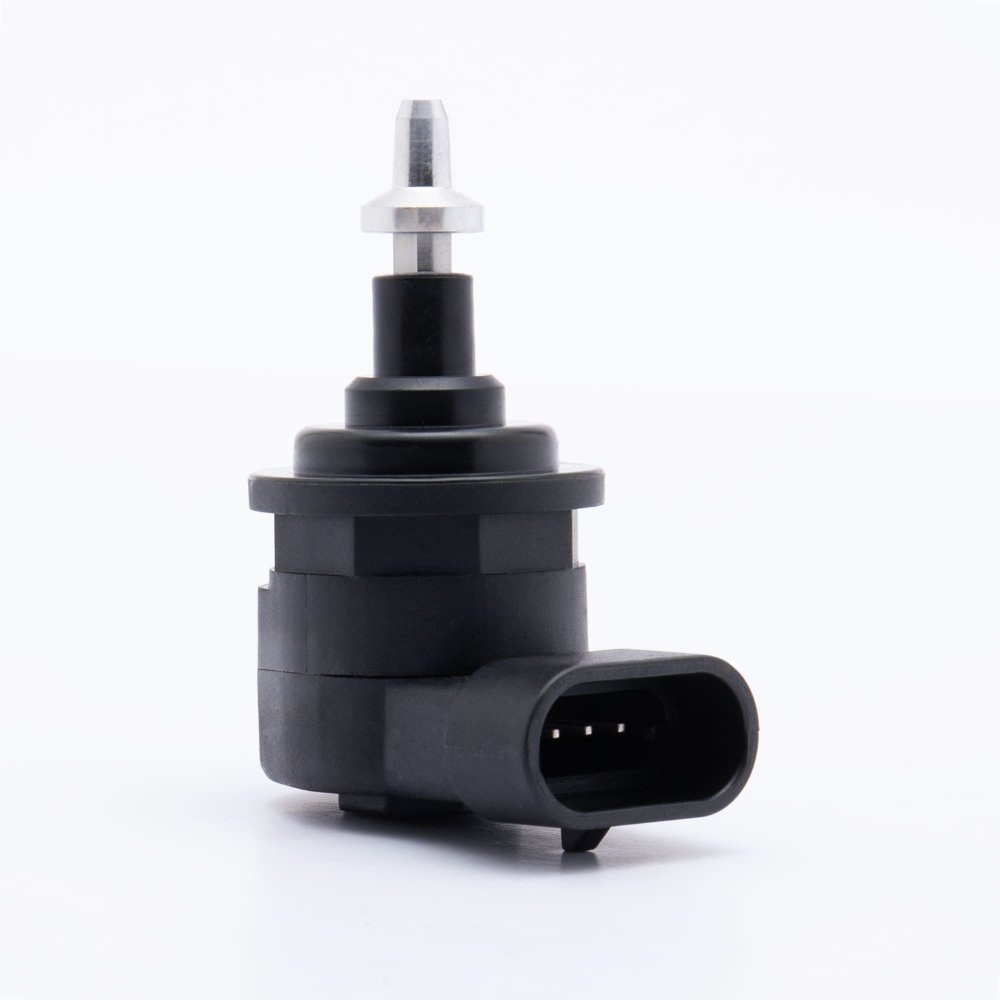 Idle Air Control Valve & Throttle Position Sensor 2
