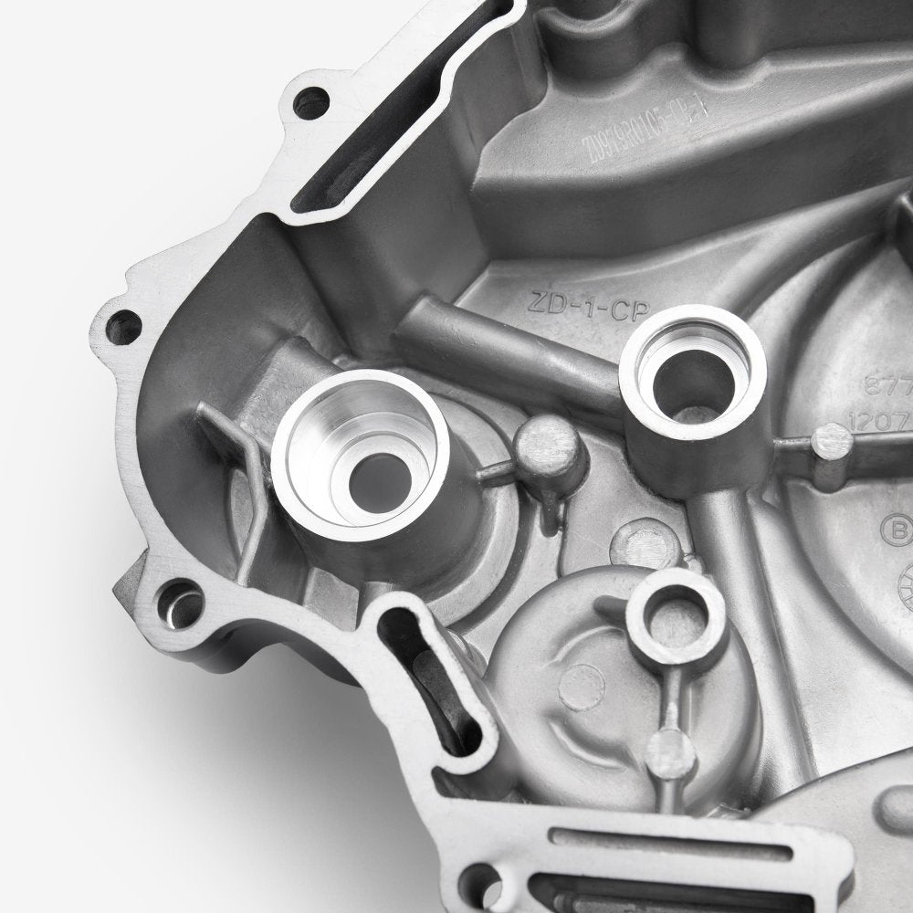 Right Engine Casing 8