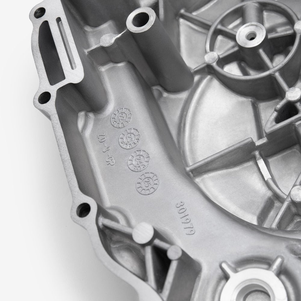 Right Engine Casing 6