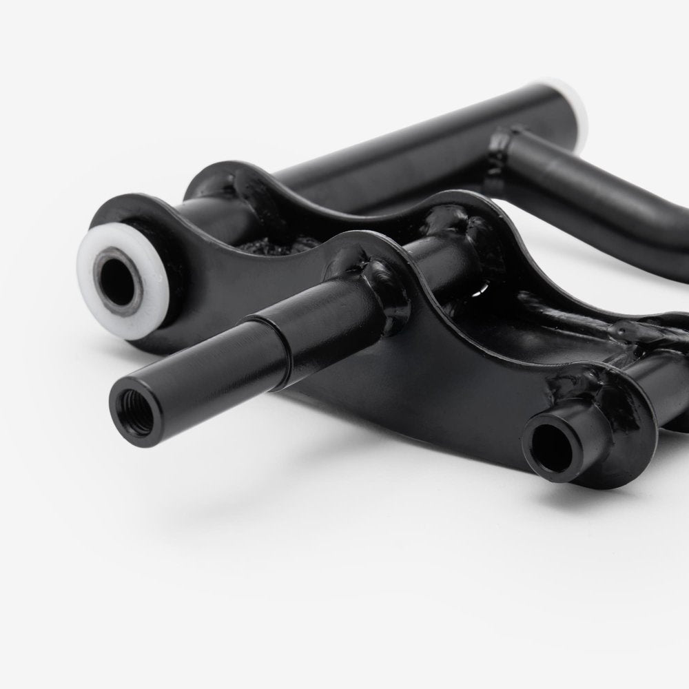 Lower Engine Bracket 4