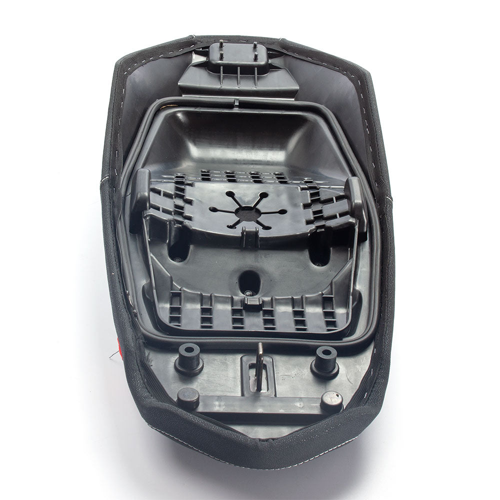 Main Seat with Lumber Support and Stitching 4