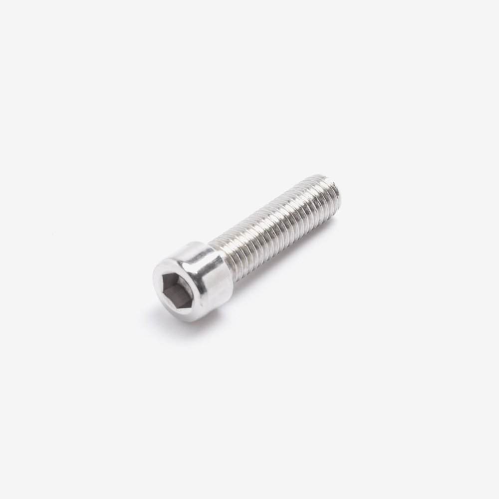 Yoke Screw