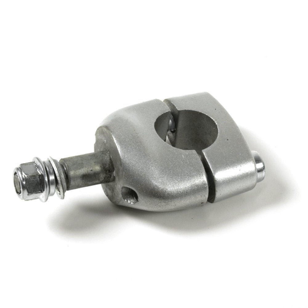 Handlebar Clamp+Bolts 2