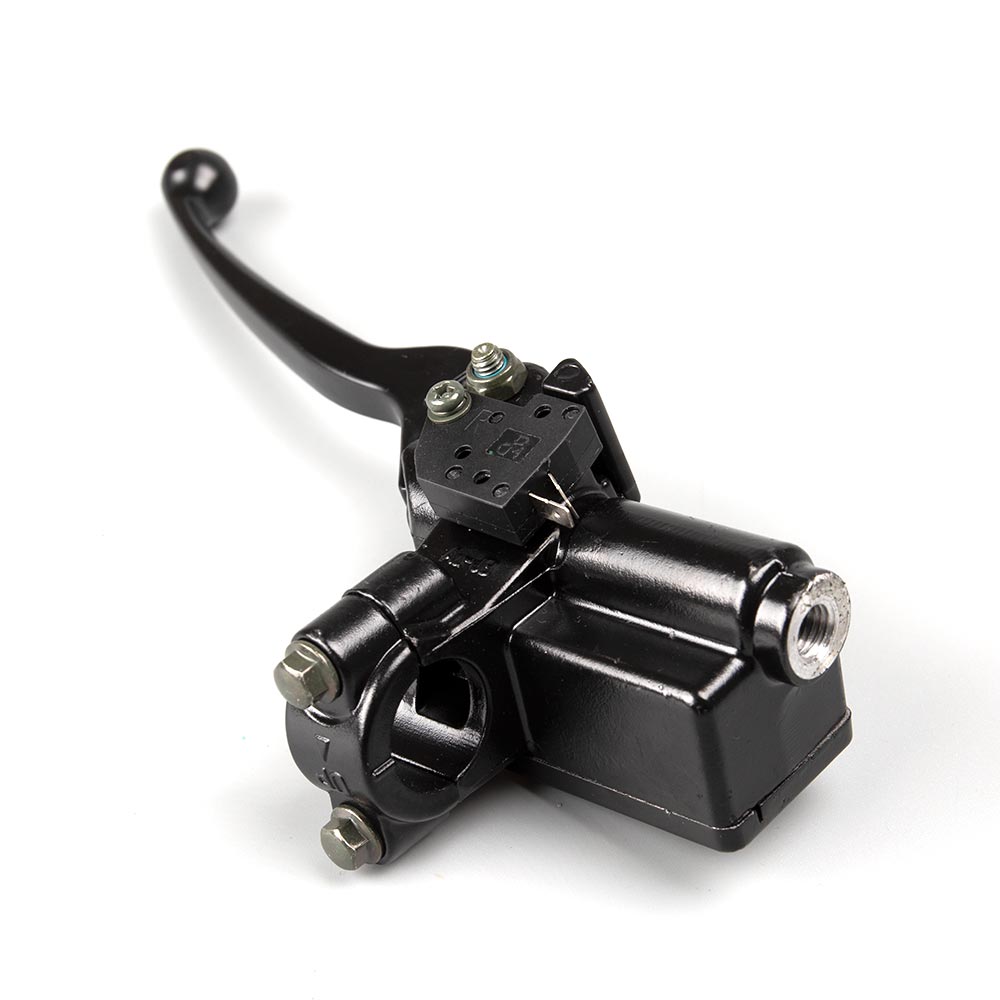 Brake Master Cylinder 2