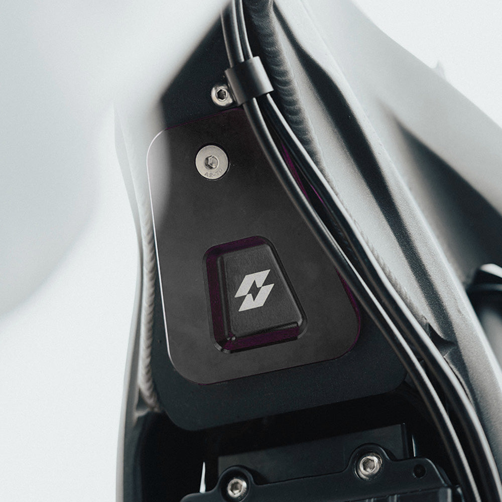 Horn Delete Airtagâ„¢ Mount 3