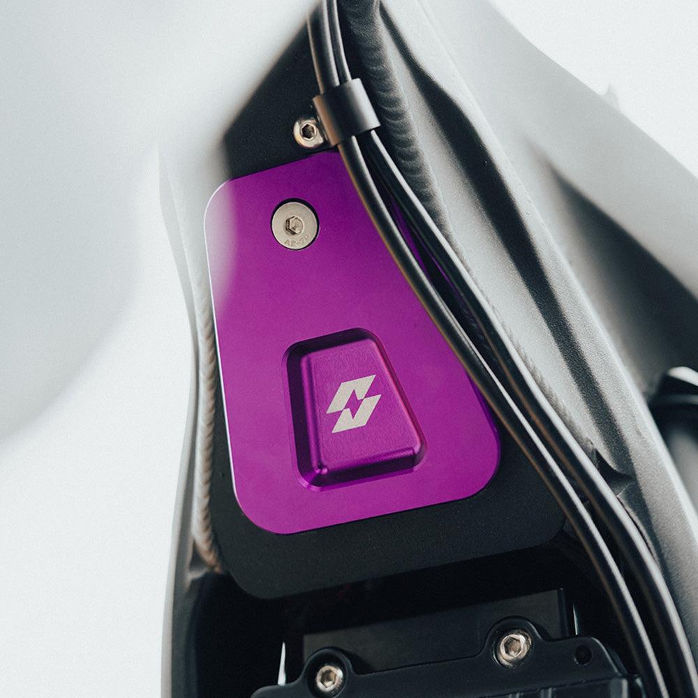 Horn Delete Airtagâ„¢ Mount 3