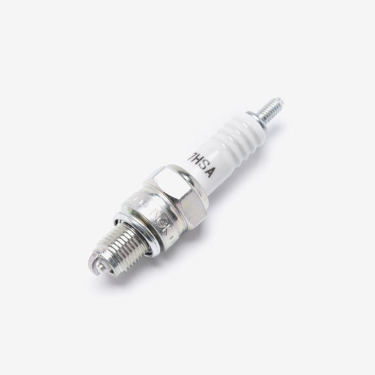 NGK C7HSA Spark Plug 4629