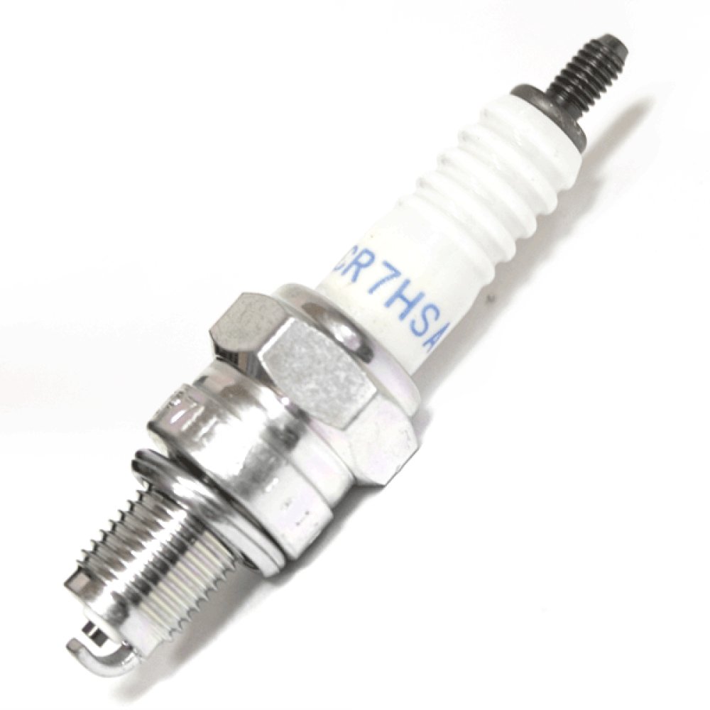 CR7HSA Spark Plug 2