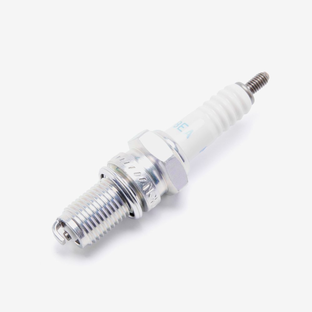 DR8EA Spark Plug