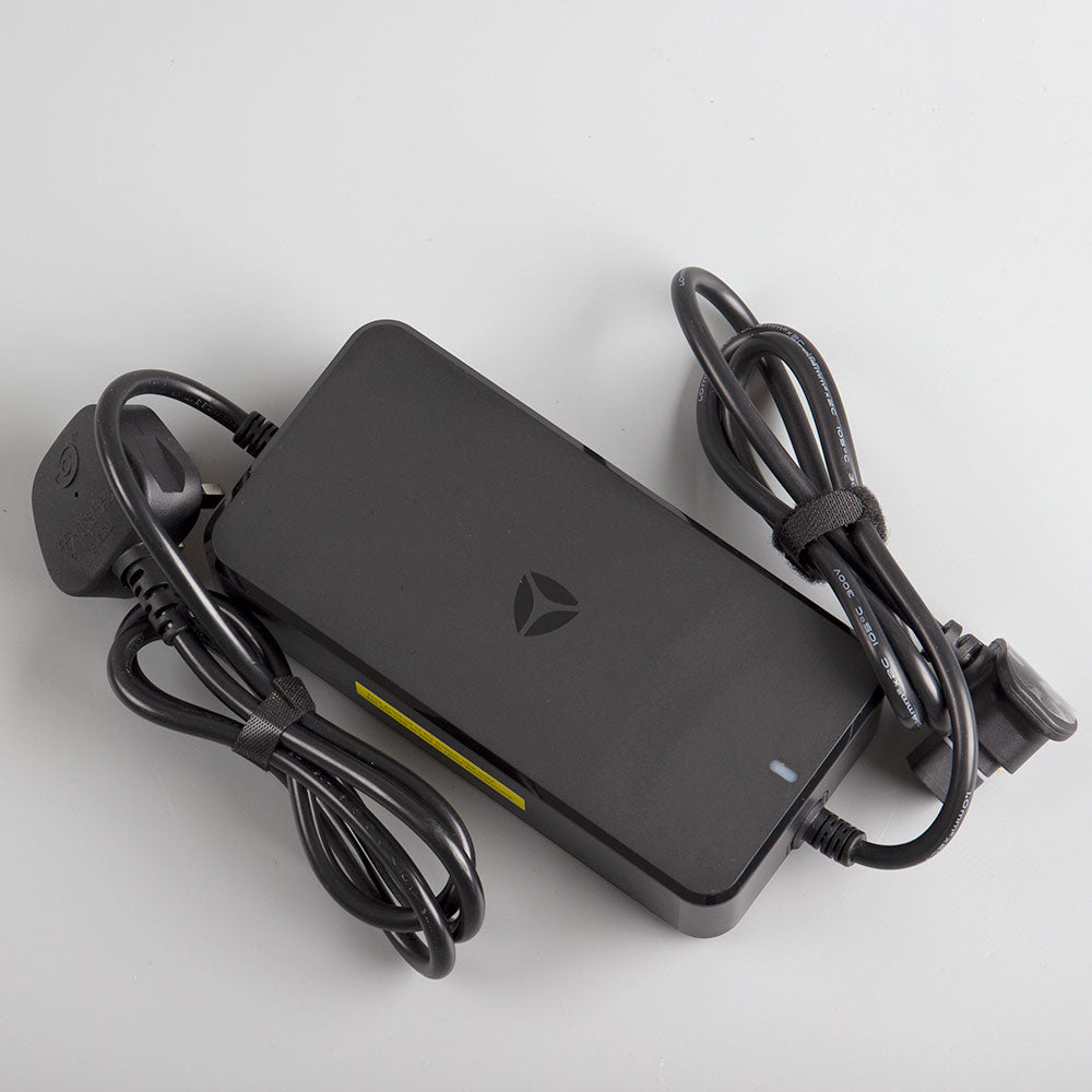 EV Battery Charger (3-pin Plug) 2