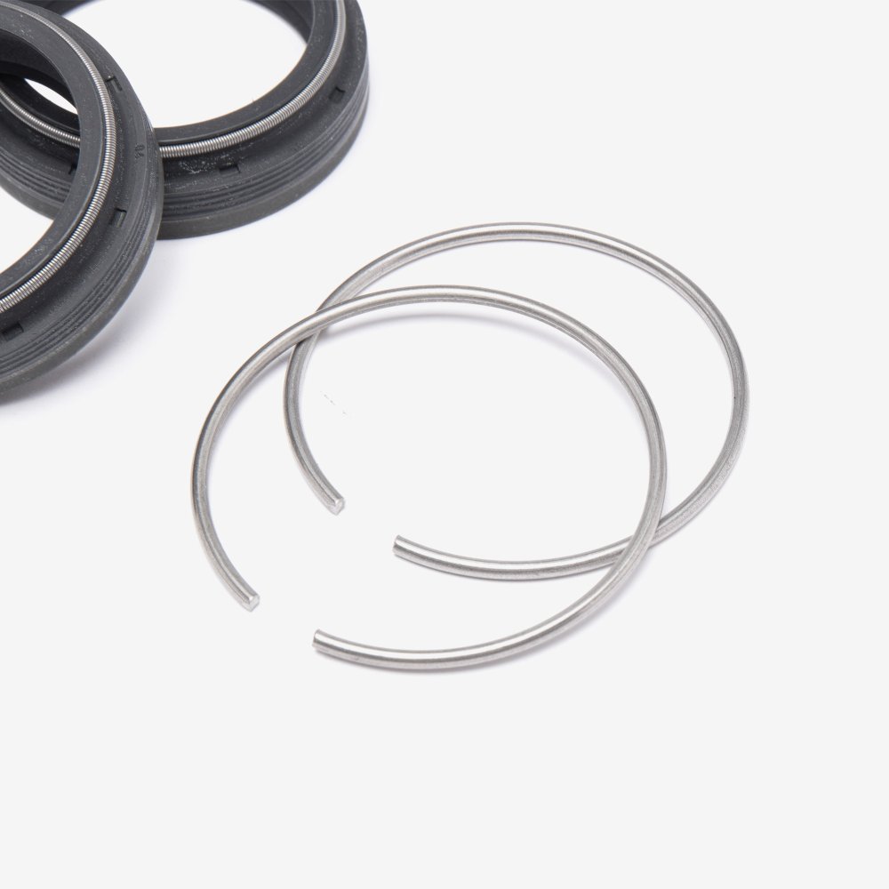 Manitou Fork Dust Seals Set 2