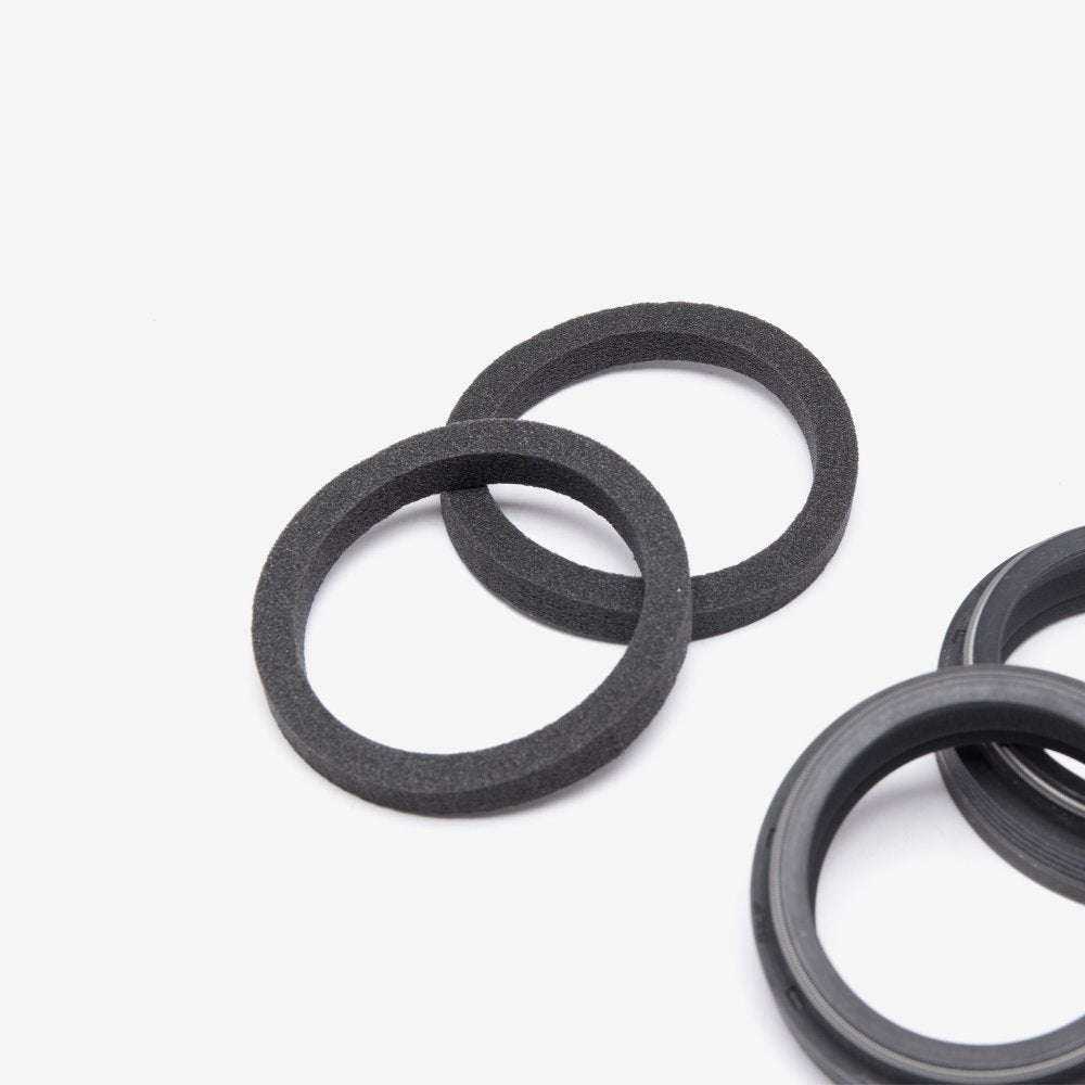 Manitou Fork Dust Seals Set 3