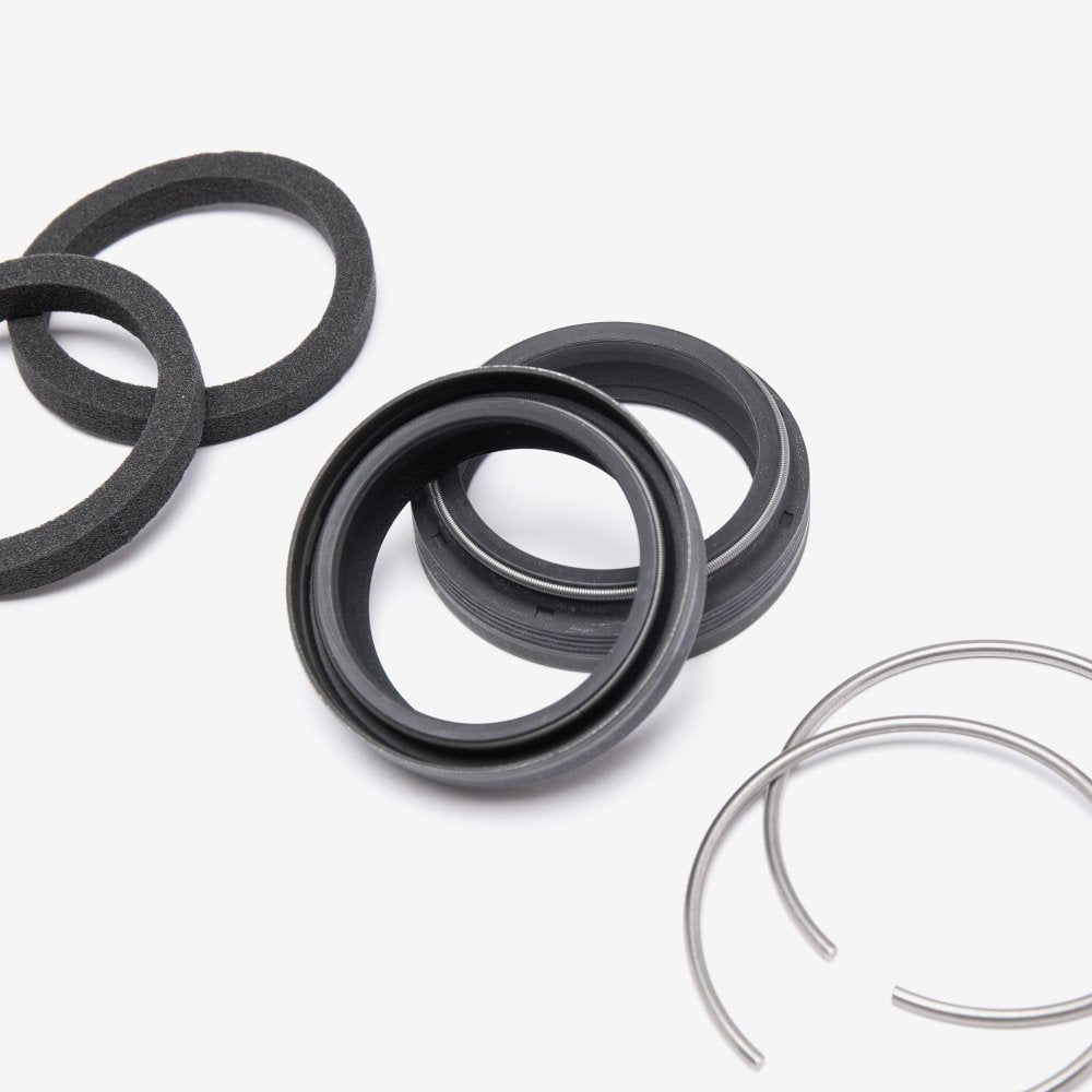 Manitou Fork Dust Seals Set 4