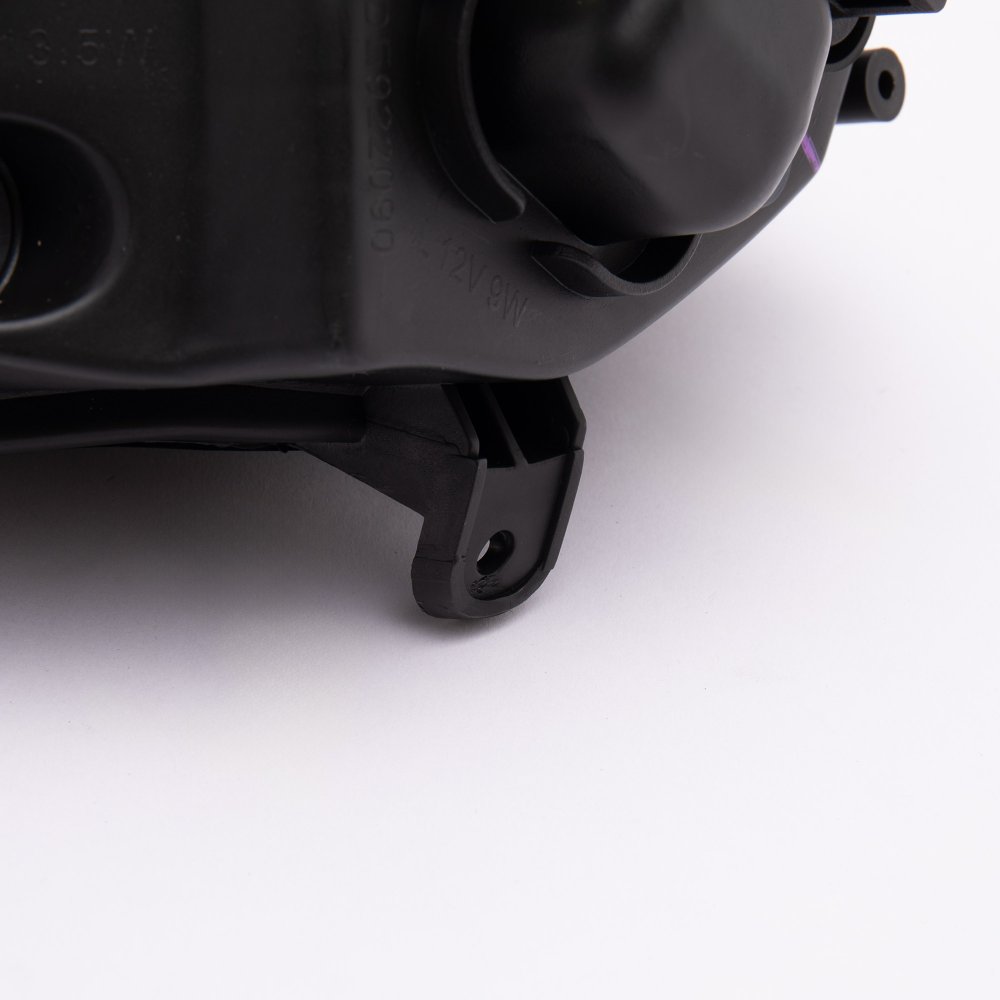 Right LED Headlight Assembly - New Style 7