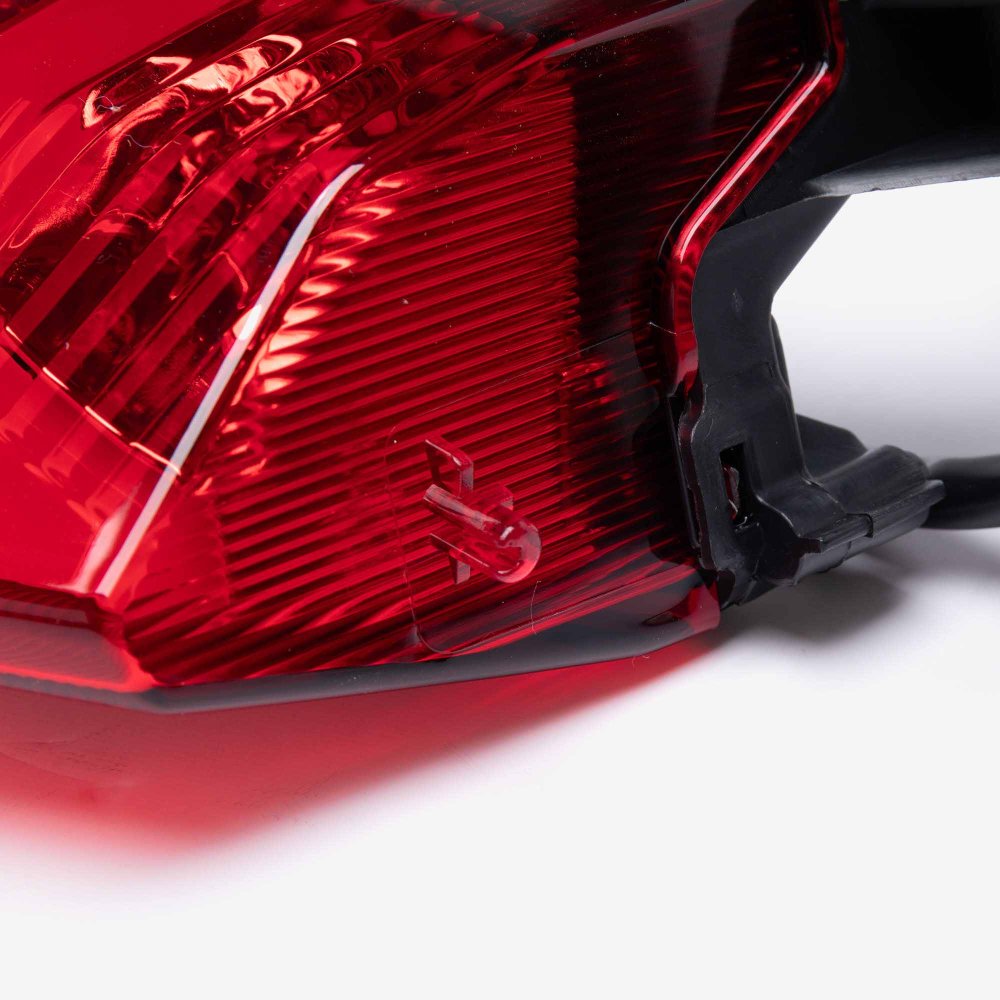 Tail Light Assembly 5