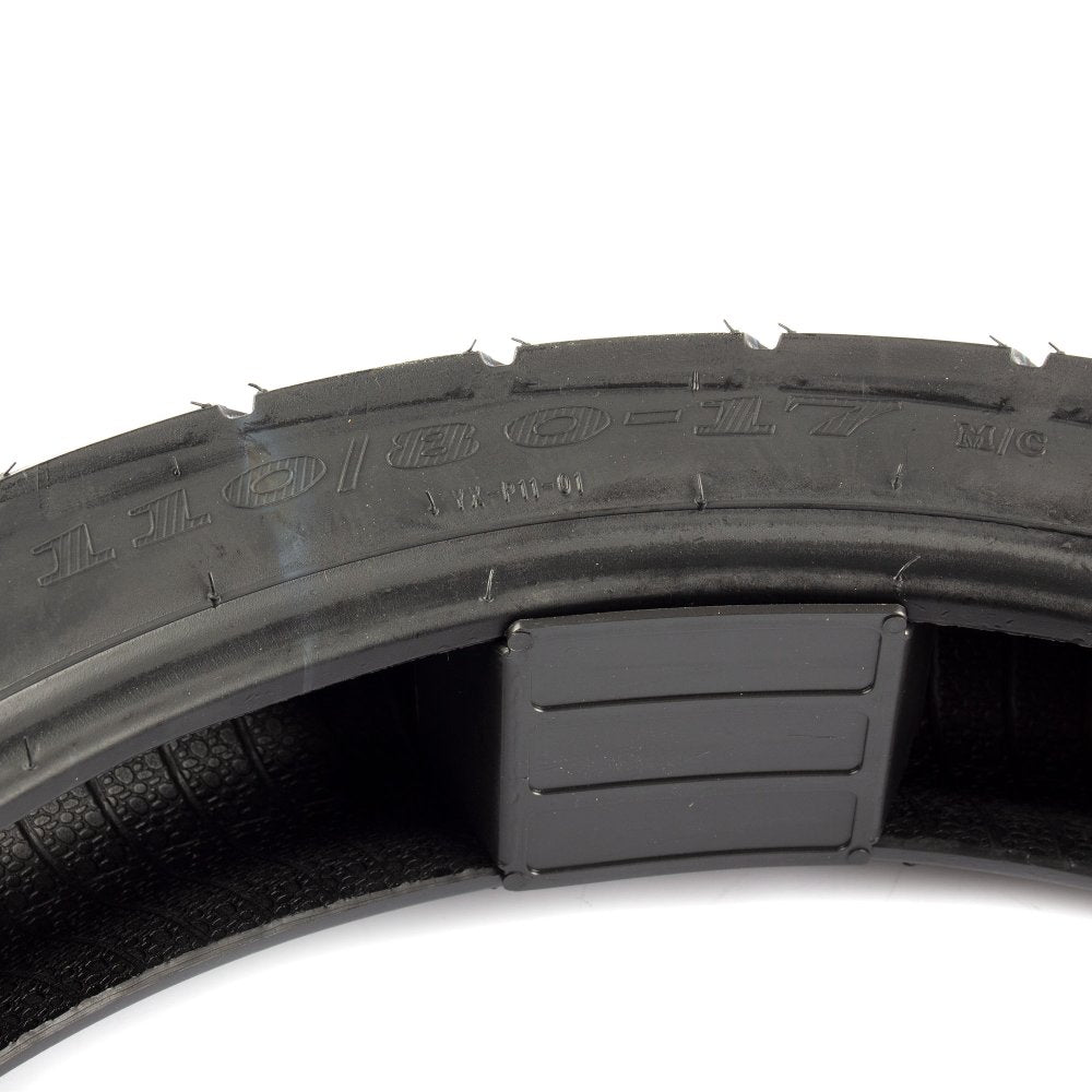 Tyre P 3