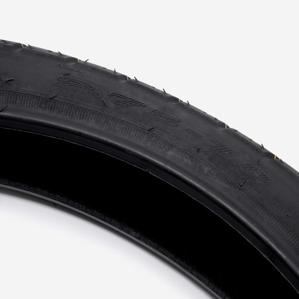 Tyre P 3