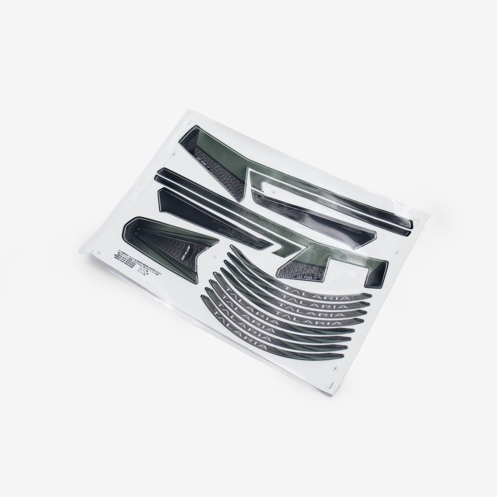 Graphics Kit Long Tail 3