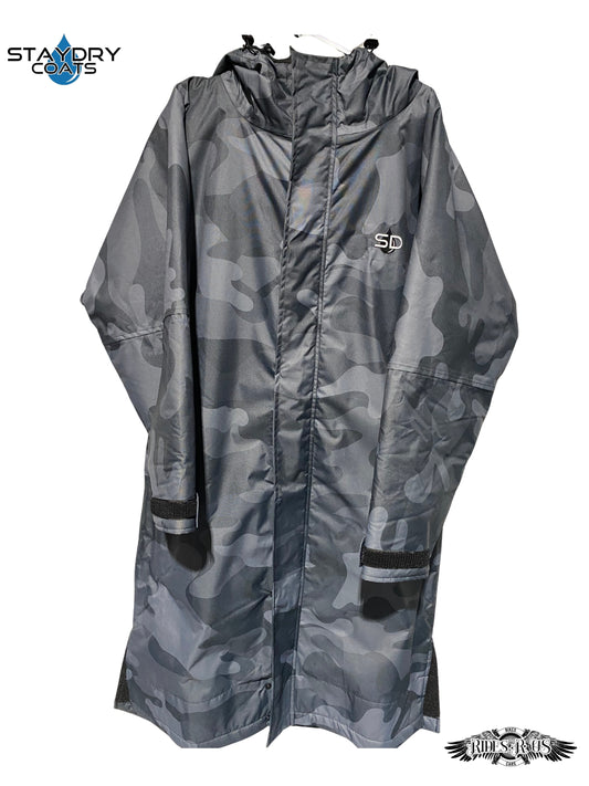 Stay Dry Robe Coat – Warm, Fleece Lined, Stylish & Waterproof, O2