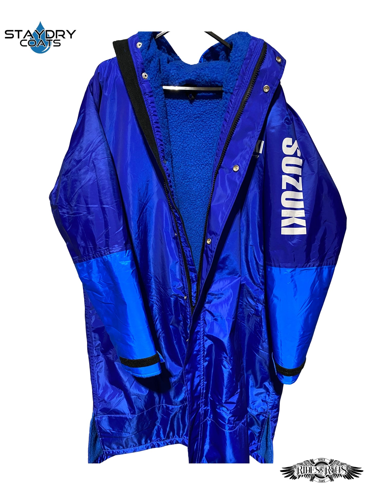Suzuki Stay Dry Robe Coat – Warm, Fleece Lined, Stylish, Waterproof