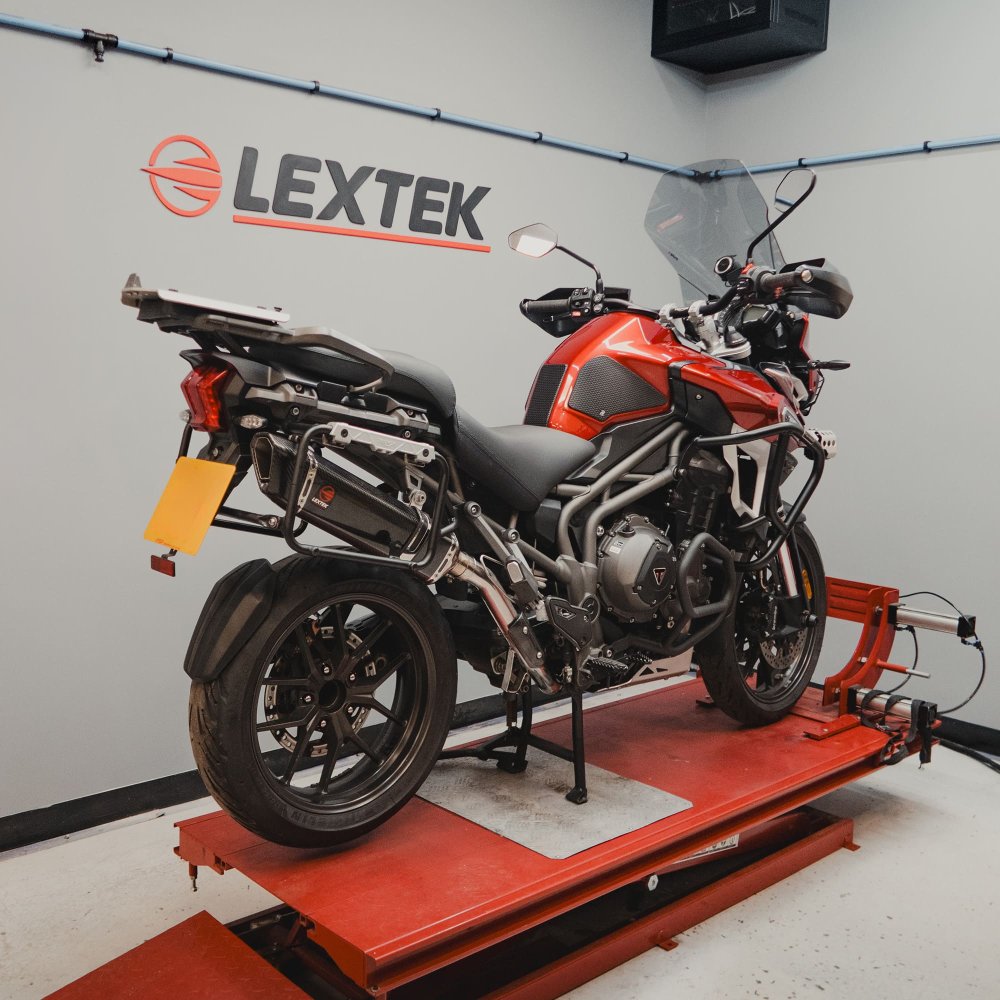 SP7C Gloss Exhaust 2