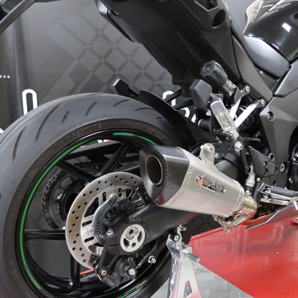 XP10 Matt Exhaust System 2