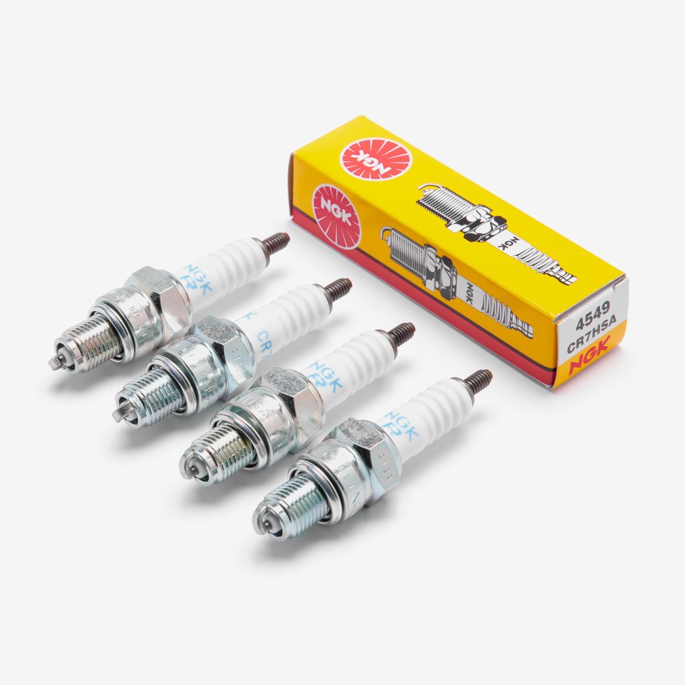 NGK 4x CR7HSA Spark Plugs (4549)