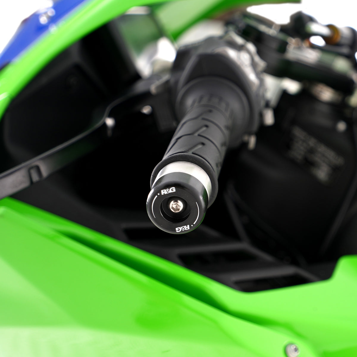 Bar End Sliders for Kawasaki ZX-10R '06- & ZX-10RR '21-