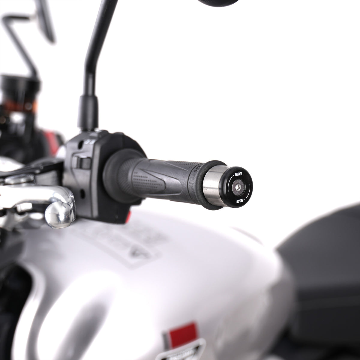 Bar End Sliders for the Triumph Street Twin '16-, Speed Twin 1200 ’19- & Speed Twin 900 '22-