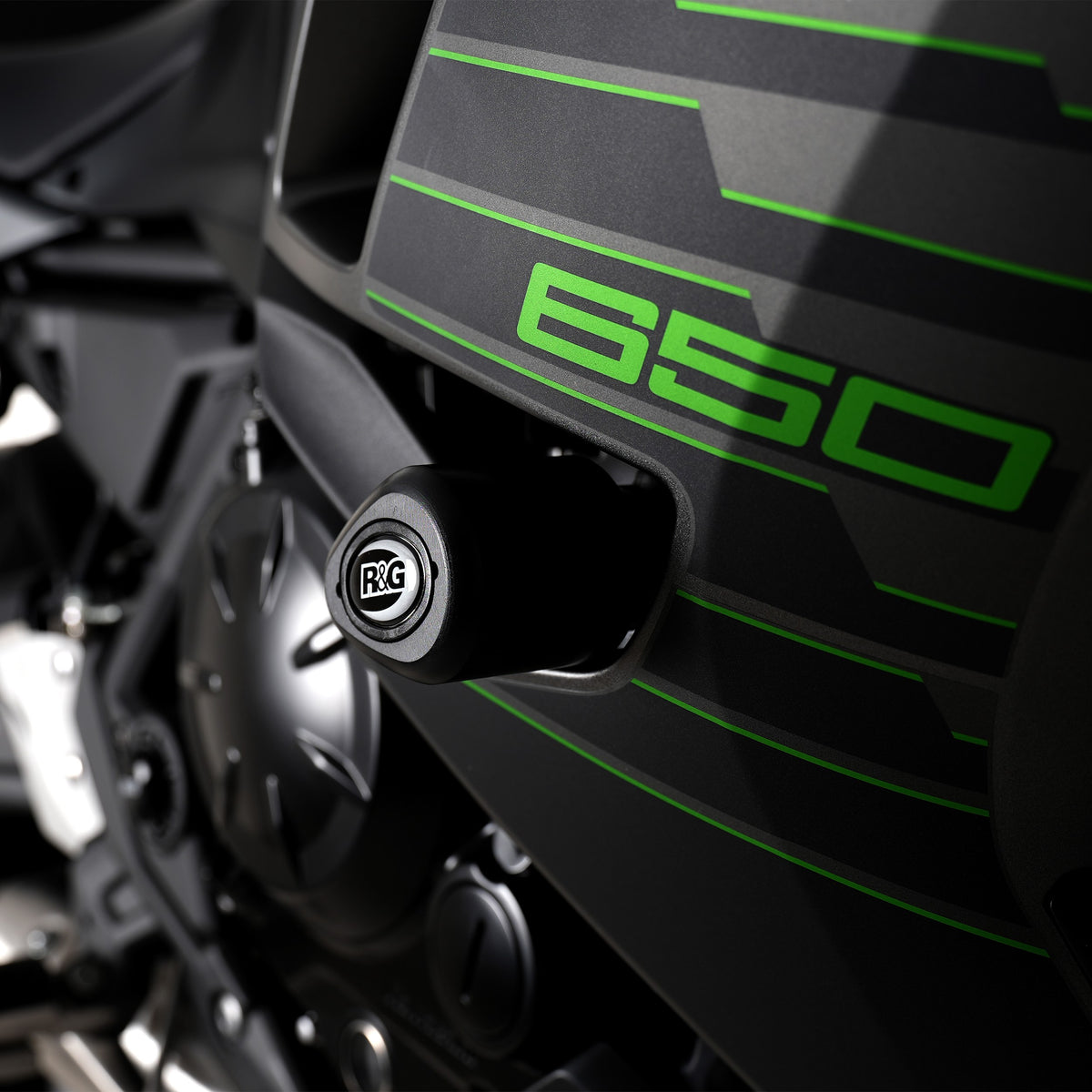 Crash Protectors - Aero Style for Kawasaki Z650 S ‘26-, Z650 '17-, Z650RS '21- & Ninja 650 '17-