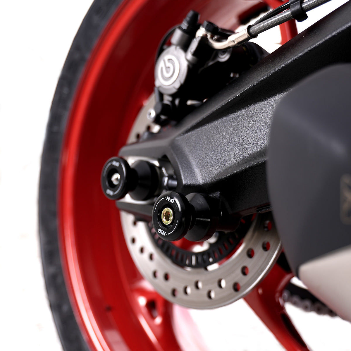 Cotton Reels for Kawasaki KLE500 '26-, KLE500 SE ’26-, BMW S1000R '23- ,Trident 800 '26-, Trident 660 ‘26-, Street Triple '13- and 15 others.