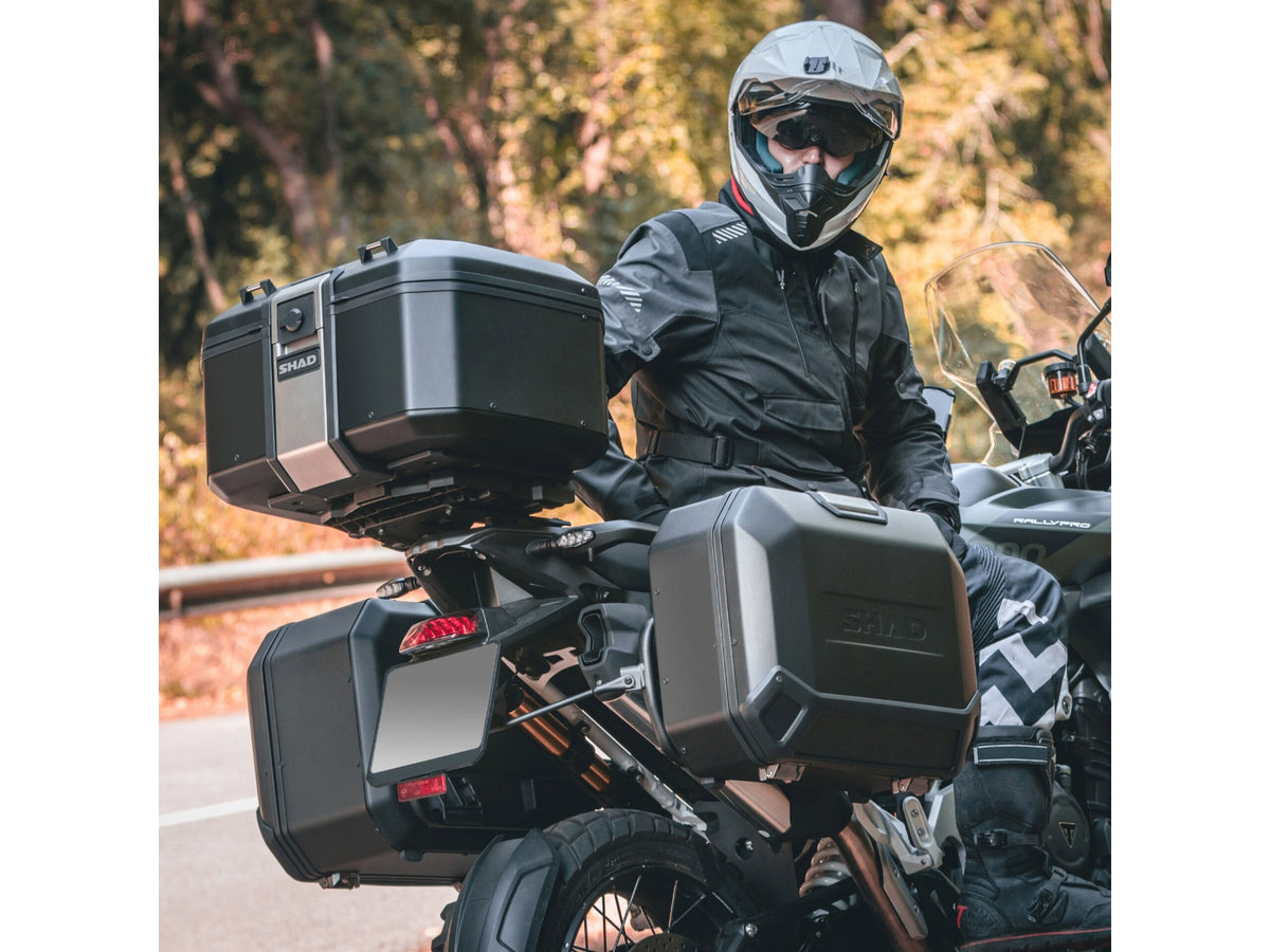 TR36 Terra Black Pannier Right