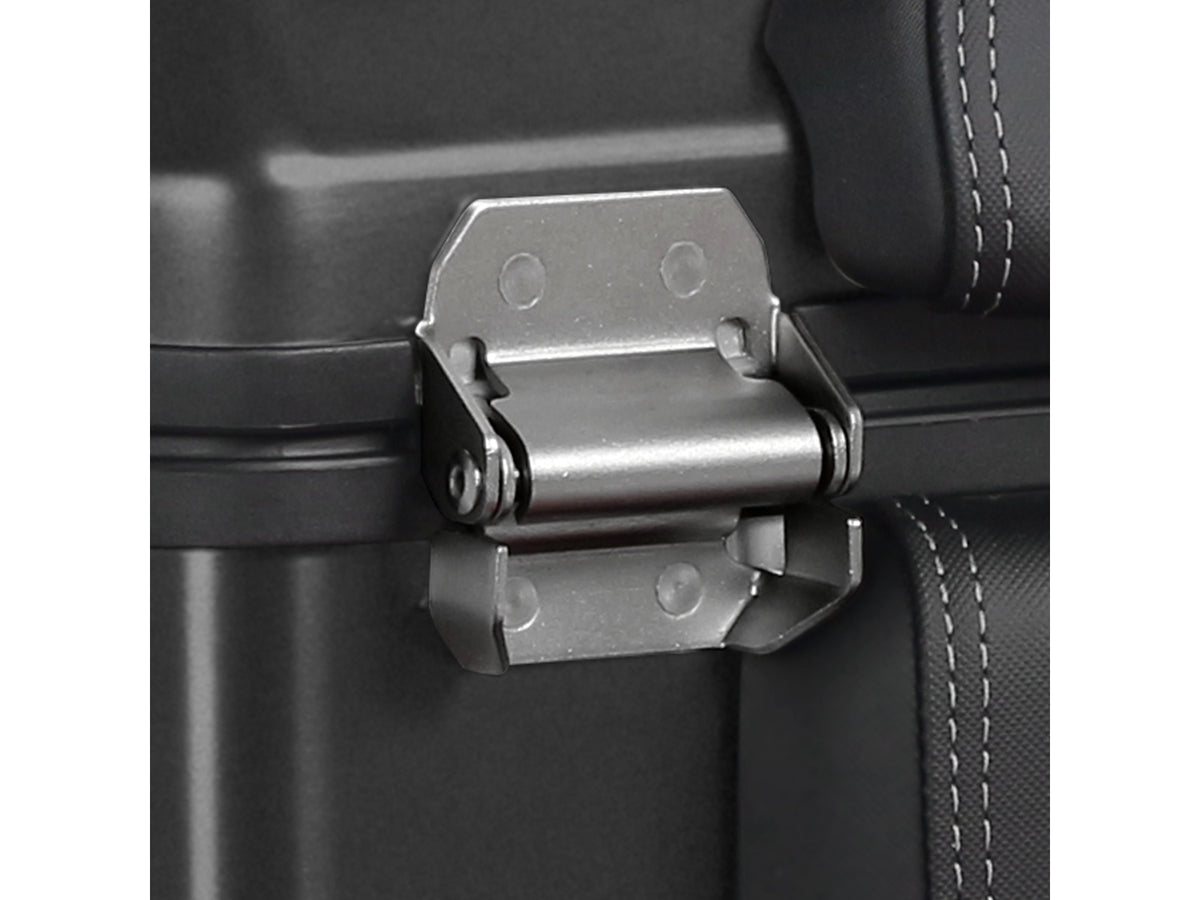 TR48 Terra Black Top Box