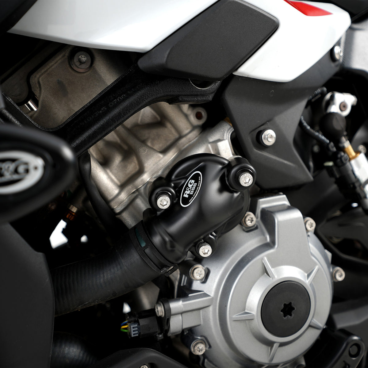 Engine Case Cover for BMW S1000RR '19- & S1000R '21- / Sport/ M Sport '21- '24 & M1000RR '21- '24 & M1000R '23-, M1000XR '24- (LHS Water Pump Cover Road/Race Version)